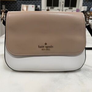 Kate Spade New York Beige Blush Pink & White Flap Crossbody Bag Like New